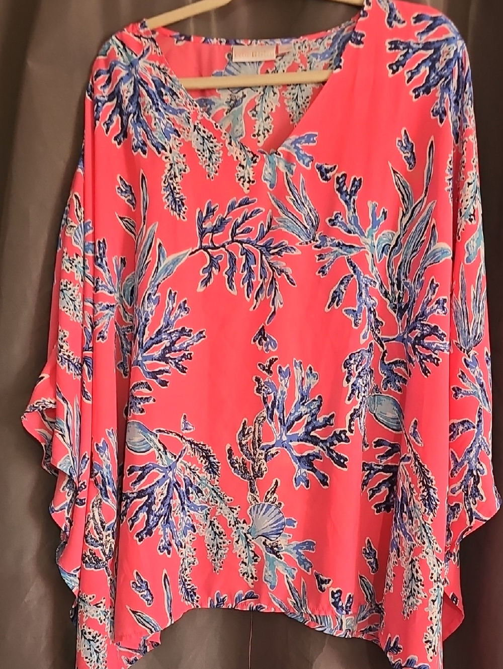 Flowy Coral Floral V-Neck Women's Top
